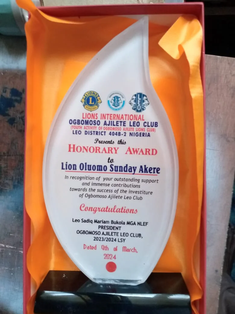 Acrylic Glass Award Plaques — sample photo 5