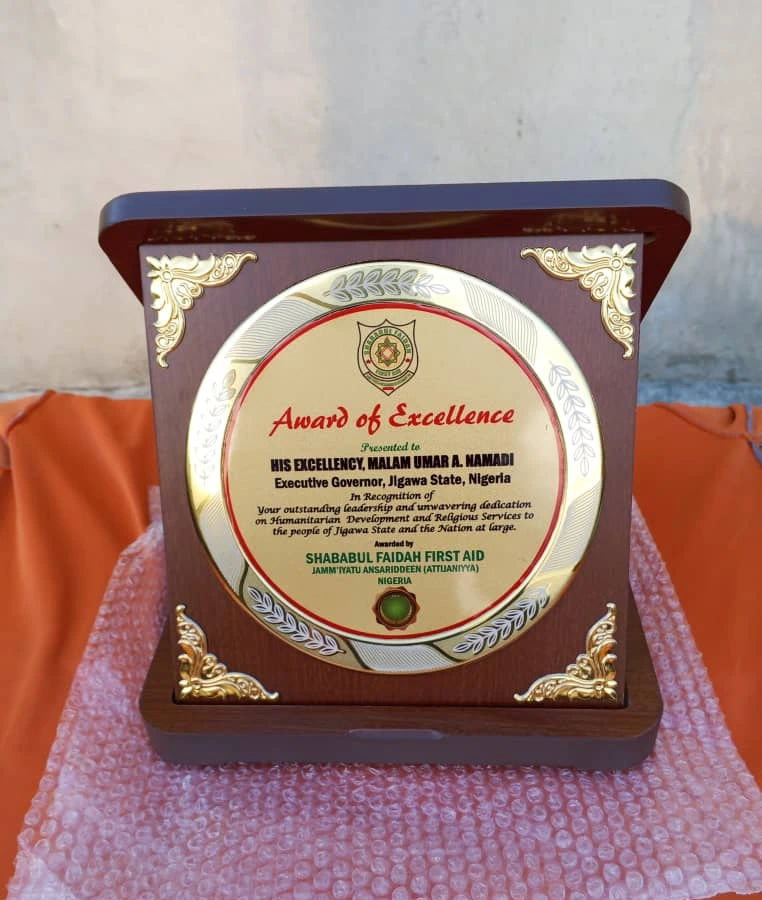 Wooden Award Plaques — sample photo 8