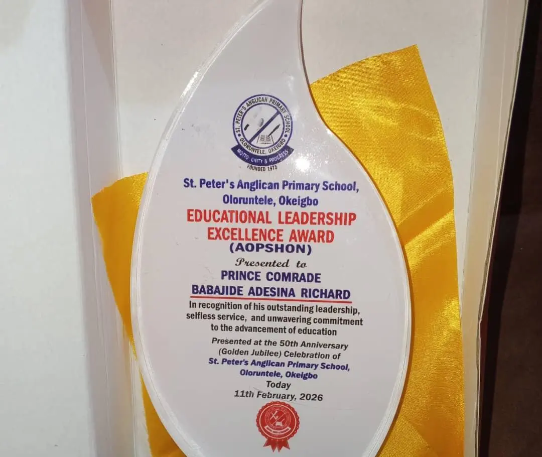 Acrylic Glass Award Plaques — sample photo 2